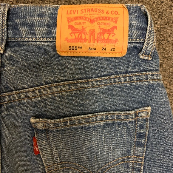 Levi’s Girls 505 Straight Cut Jeans - Picture 8 of 13